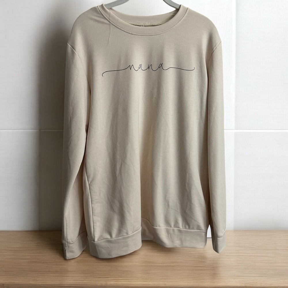 NANA Lightweight Light Beige‎ Sweatshirt Size Medium Novelty Grandma Cozy